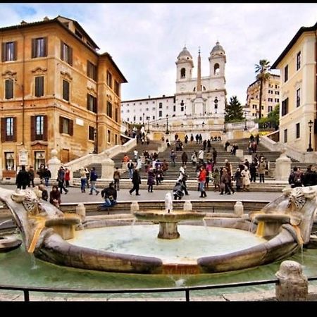 Appartamento Piazza Di Spagna Rome Bagian luar foto